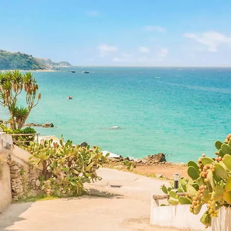 Gorgeous In Zambrone With House Sea View Semesterbostad Zaccanopoli