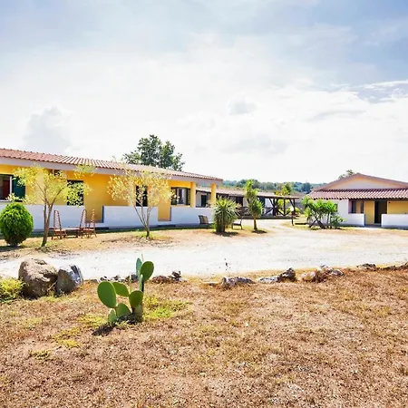 Gorgeous In Zambrone With House Sea View Semesterbostad *